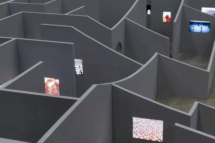 華為手機影像藝術展活動內部場景